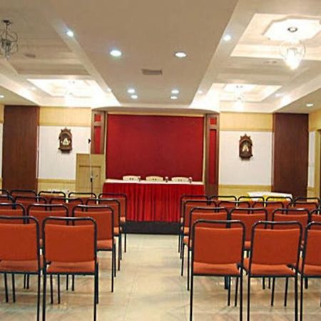 Pl A Residency Trichy Hotell Tiruchirappalli Exteriör bild